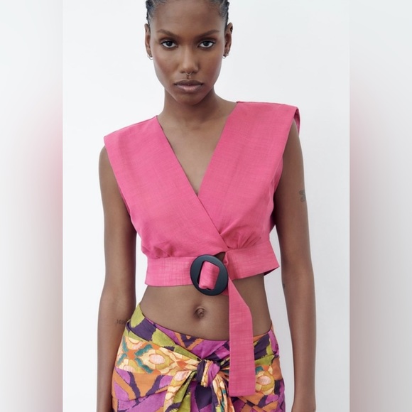 ZARA NWT Chain Buckle Belt Wrap Top 100% COTTON Crop Top Barbie Pink Size Large - Picture 1 of 5